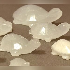 Vintage Carved Stone Turtle Figurines – Set of 9 – White Onyx/Alabaster Look